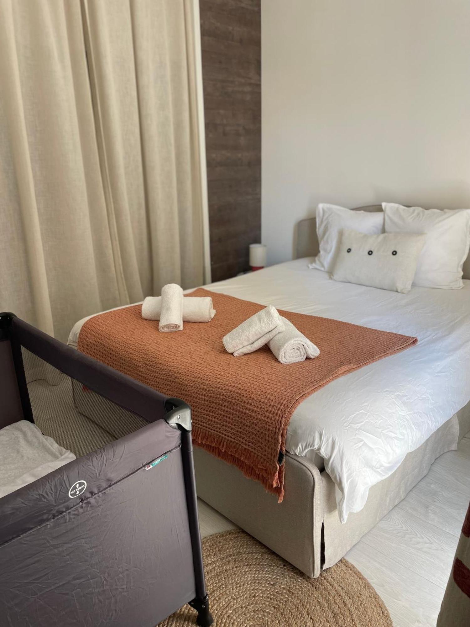 Lou Cabanot - Appartement Lumineux 3 Chambres - Parking Gratuit Béziers Exteriör bild